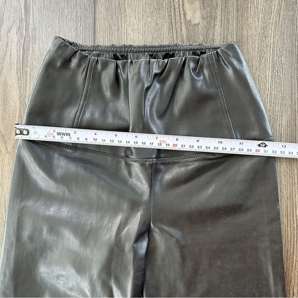 Aritzia Wilfred Daria Black Faux Leather Leggings XS - Picture 4 of 6